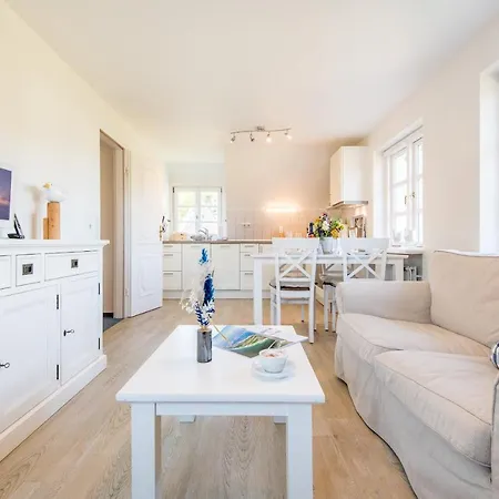 Apartment Haderslebener Str 28