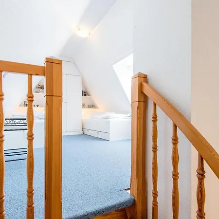 Apartment Haderslebener Str 28 *